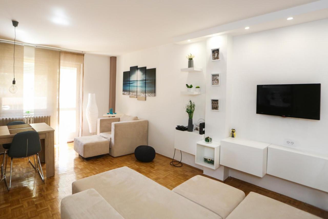 Modern Apartment With Free Parking Novi Sad Exterior foto